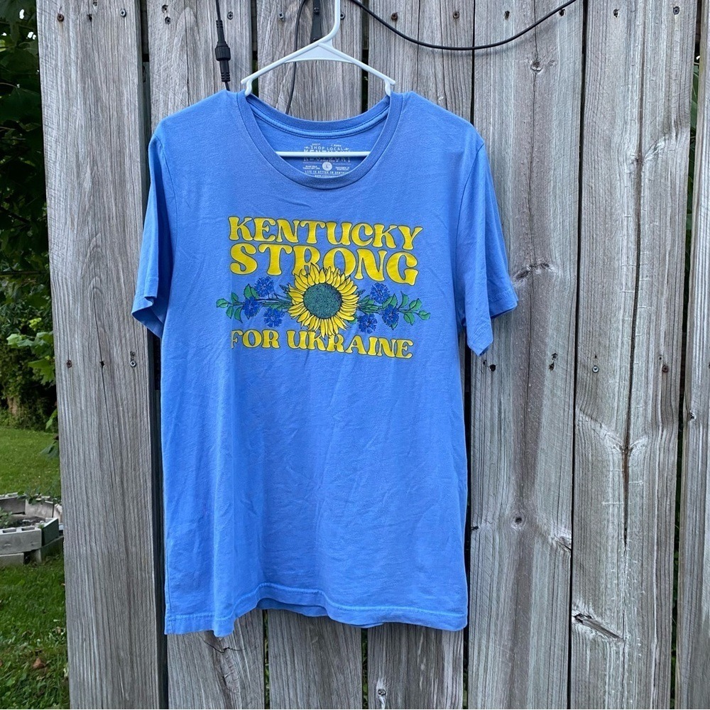 Kentucky Strong Sunflower Ukraine Support Graphic T‎ Shirt Blue Adult L